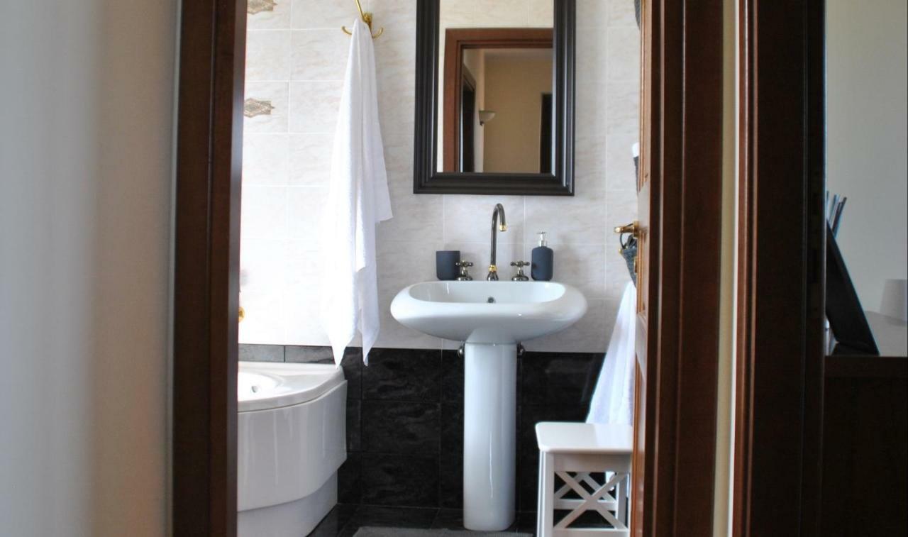 Casa Sa Serra Lotzorai Luaran gambar